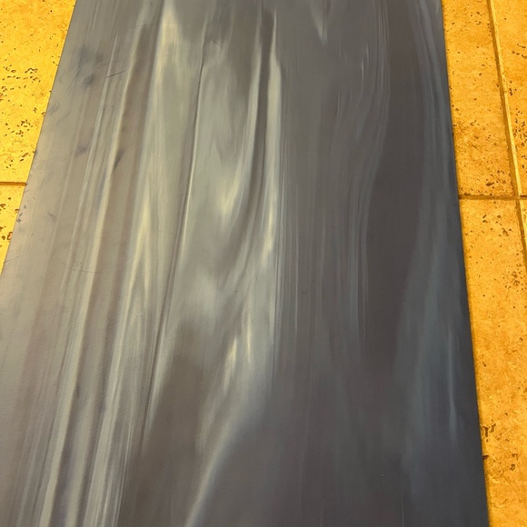 Lululemon Swirl Blue Reversible 5 mm Yoga Mat - Picture 2 of 7